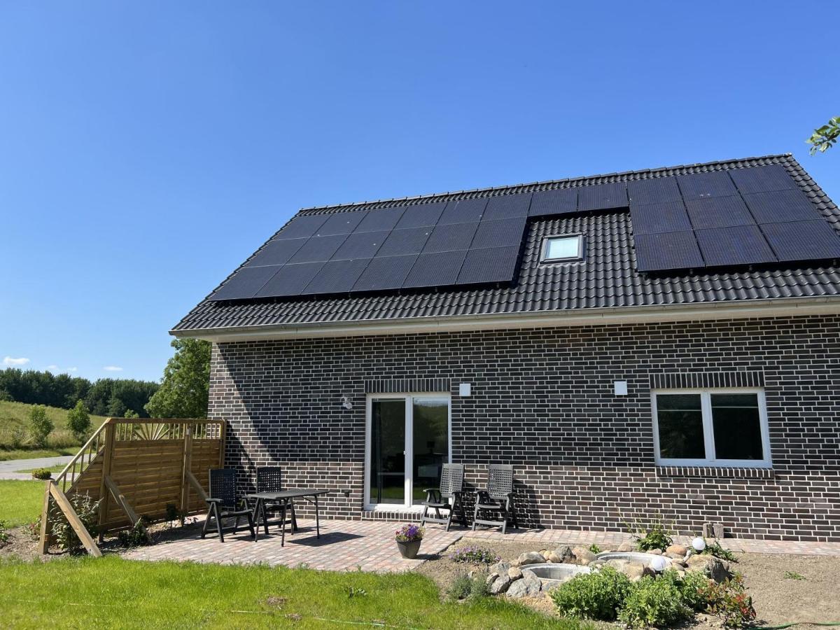 Ferienwohnungen Ebbe Und Flut - Niedrigenergiehaus Elpersbüttel Exteriör bild